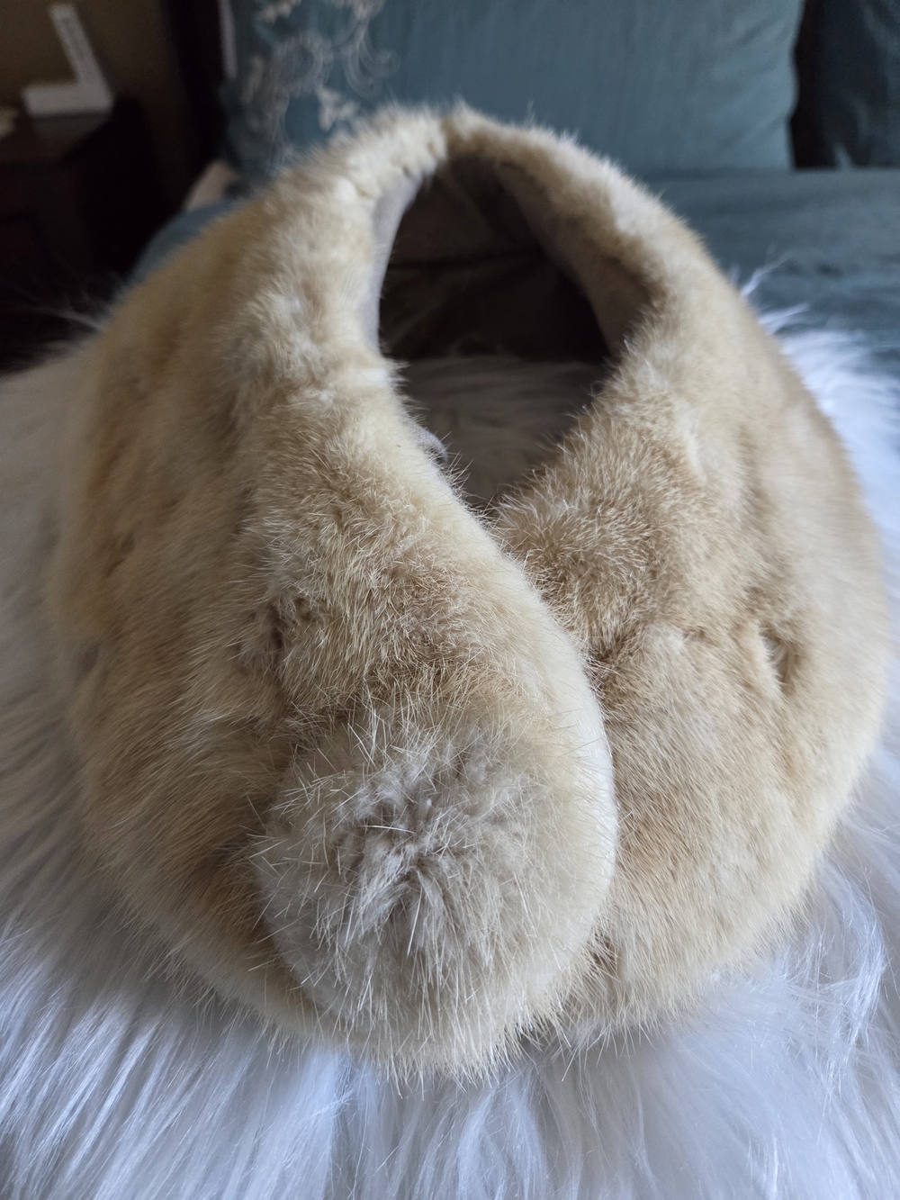 Vintage Mink Fur Collar - Beige